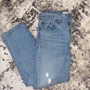 High Waisted Levi Wedgie Straight Jeans